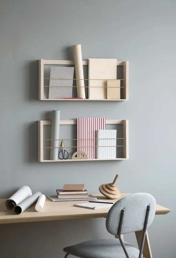 Wall organiser